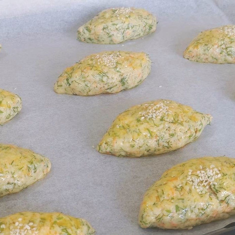 Lezzeti Benzersiz Kıyır Kıyır Dereotlu Poğaça